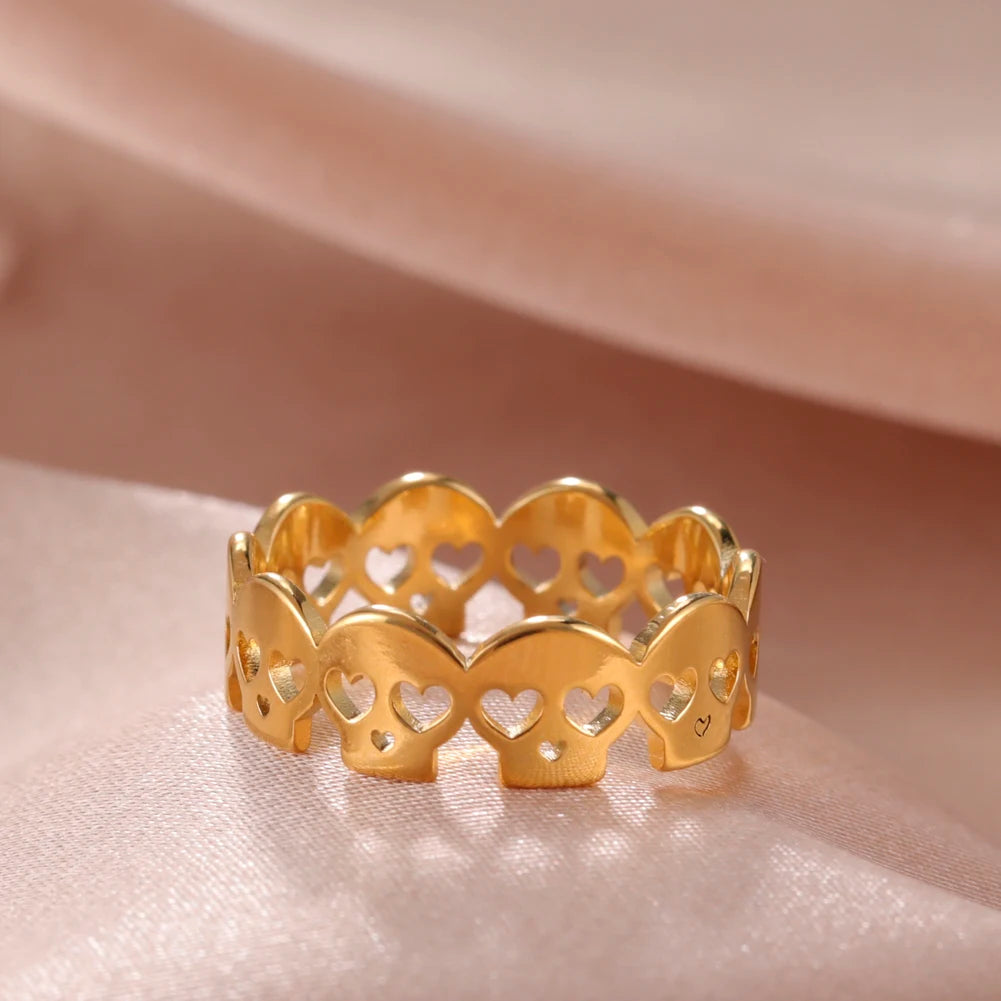 Amaxer Punk Skull Ring Retro Cool  for Men and Women Horror  Rock Gothic Gathering Charm Party Gift Accessories Jewelry